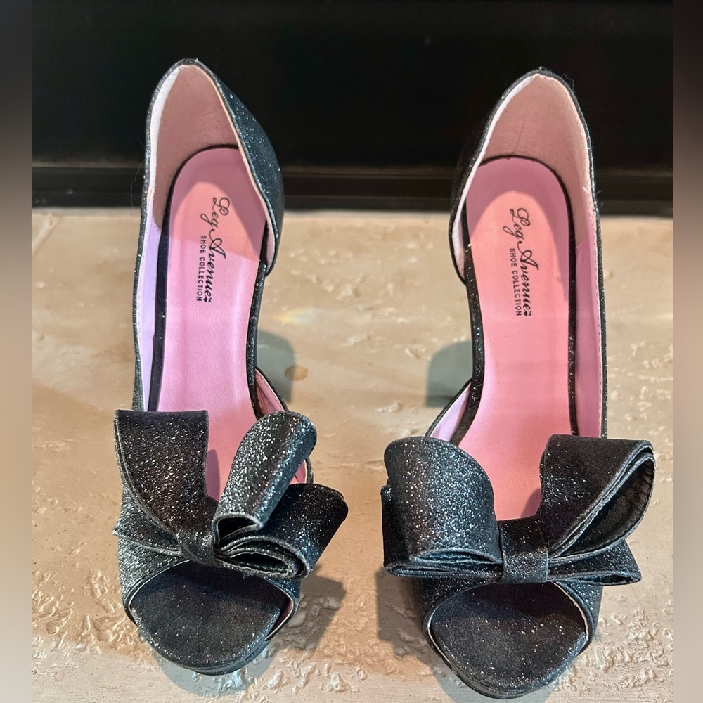 Leg Avenue black sparkly heels, size 6